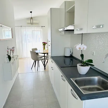 Apartments Babic Trogir Exterior photo