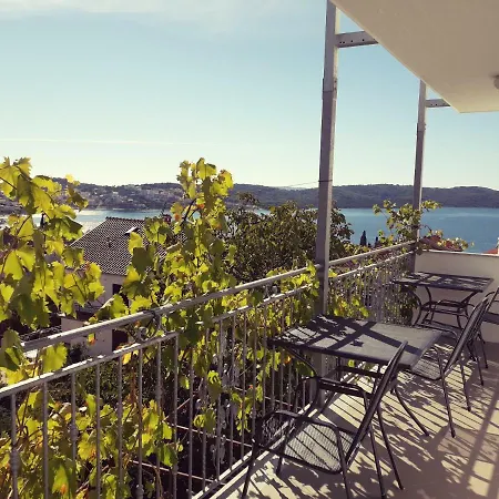 Apartments Babic Trogir Exterior photo